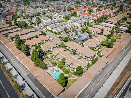 812 Coriander Dr, Torrance CA  90502-3004 exterior