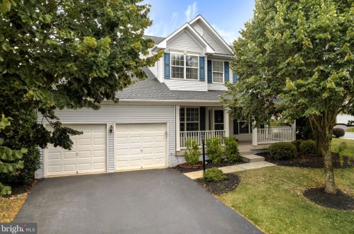 10245 Picturesque Ct, Nokesville, VA 20181-3641