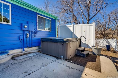 1595 Vaughn Cir, Aurora CO 80012-5316 exterior