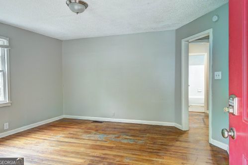 389 Holderness St, Atlanta GA  30310-1725 exterior