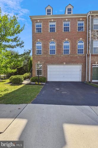 1799 Moultrie Ter, Leesburg, VA 20176-6572