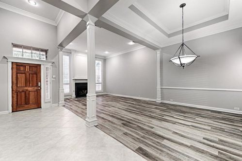 5628 Encore Dr, Dallas TX  75240-4642 exterior