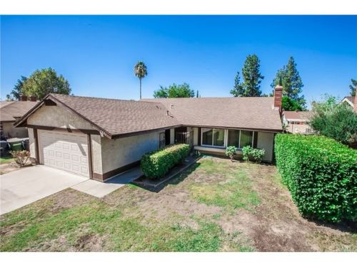 1551 Clay St, Redlands, CA 92374-2264
