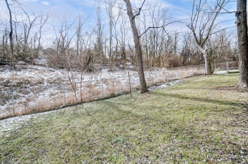 1216 Carson Ave, Cincinnati OH  45215-3122 exterior