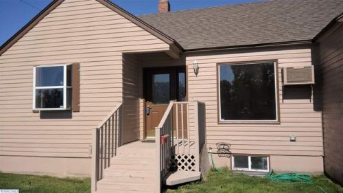 931 Nixon St, Pasco, WA 99301-5213