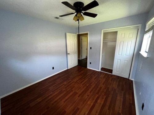 5909 Bowling Dr, Fort Worth TX  76148-3503 exterior