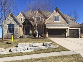 16195 Canterbury Rd, Overland Park, KS 66085-7838
