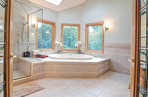 11549 87th St, Willowbrook IL  60527-6401 exterior