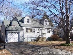 8 Rockmeadow Rd, Norwalk, CT 06850-2819