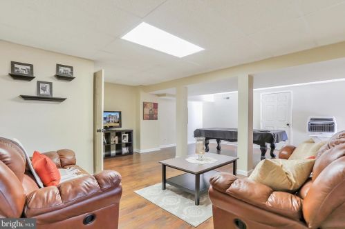 67 Tinning Ct, Hedgesville WV 25427-7367 exterior