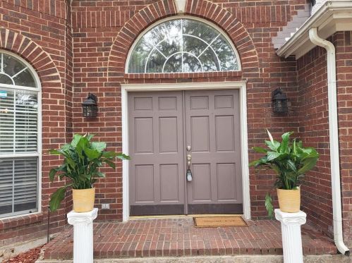 306 Santa Fe Trl, Irving TX  75063-6888 exterior