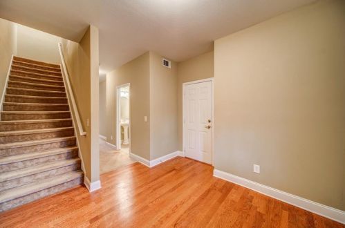 223 Tower Commons Rd, Gainesville, GA 30501-8573