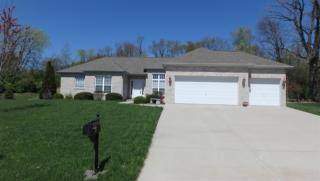 3054 Roan Hill Dr, Belleville, IL 62221-6922