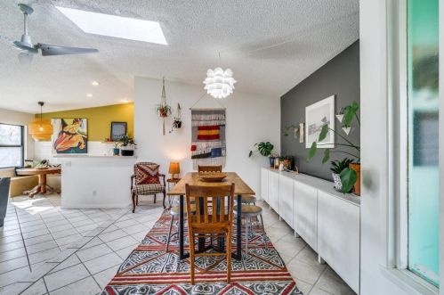 8714 Charing Cross Ln, Dallas TX  75238-3811 exterior