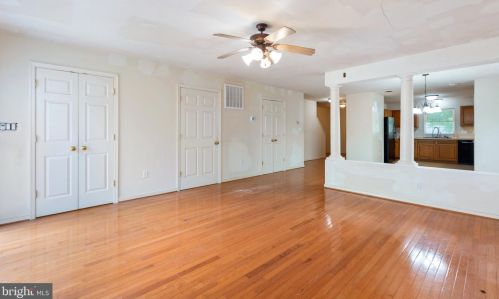 711 Littlepage St, Fredericksburg, VA 22401-5622