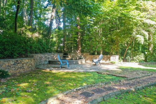 854 Carlton Rdg, Atlanta GA  30342-4340 exterior