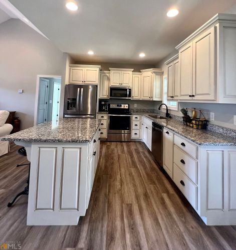 2188 Westmoreland Rd, Cleveland GA  30528-0058 exterior