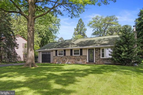 41 Roosevelt Blvd, Lancaster PA  17601-4039 exterior