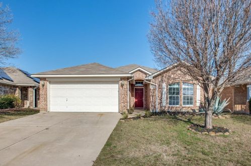 9612 Linton Dr, Fort Worth, TX 76108-3861