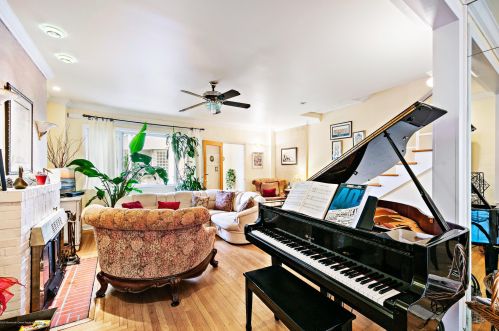 3 Deal Lk Ct, Tinton Falls NJ 07712-5116 exterior