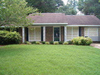 8208 Bryn Mawr Ln, Columbus, GA 31904-1510