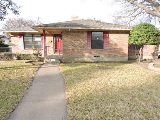 1601 Charleston Dr, Garland, TX 75041-4938