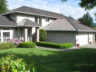 40 Strawberry Pt Ct, Bellingham, WA 98229-4855