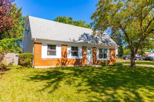 165 Garden Dr, Lemont, IL 60440-2668