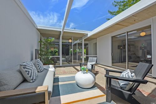 173 Loucks Ave, Los Altos CA 94022-1024 exterior