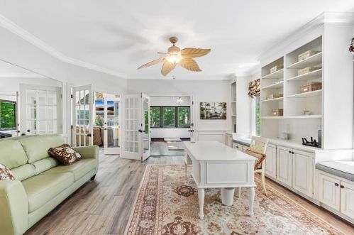5485 Errol Pl, Atlanta GA  30327-4871 exterior