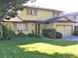 3817 Muirwood Dr, Pleasanton, CA 94588-4827