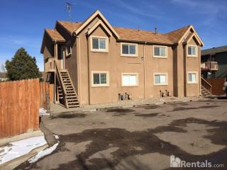 1019 Mazatlan Cir, Colorado Springs CO  80910-4008 exterior