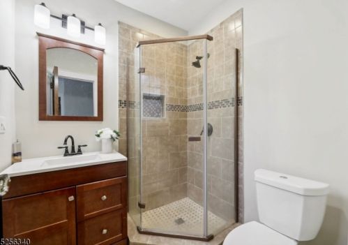 5 Colgate Rd, Maplewood NJ 07040-2807 exterior