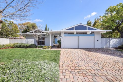 3563 Evergreen Dr, Palo Alto, CA 94303-4425