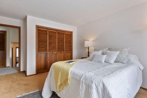 1620 Cope Ave, Saint Paul MN  55109-2655 exterior