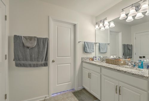 1384 Hermitage Ln, Ladson SC  29456-3087 exterior