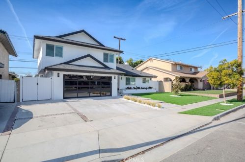 16261 Angler Ln, Huntington Beach, CA 92647-3241