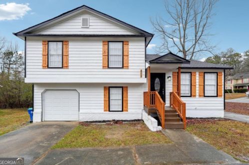405 Kimberly Forest Ct, Atlanta, GA 30349-8427