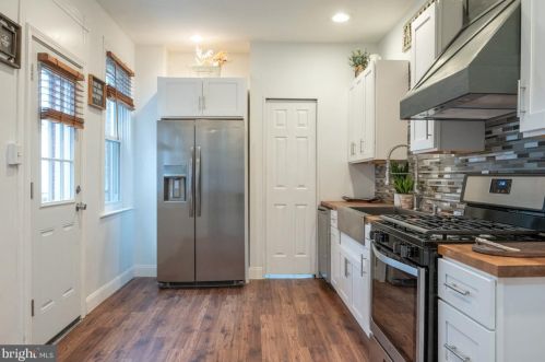 355 Ross St, Lancaster PA  17602-1941 exterior