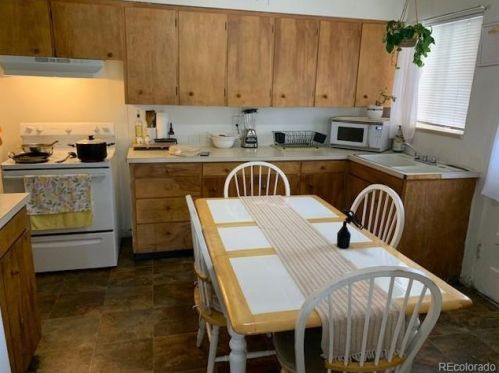 3615 11th Ave, Greeley CO  80620-2105 exterior