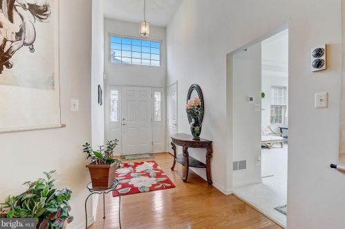 166 Copperfield Dr, Trenton NJ  08648-2583 exterior