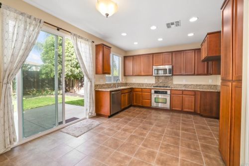 137 Primivito Ct, Vacaville, CA 95687-5684