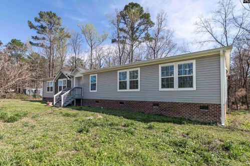 1964 Porter Cross Rd, Lugoff, SC 29078-9093