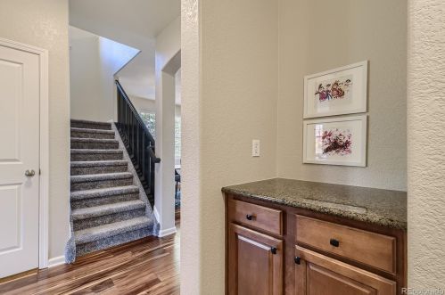 24561 Ontario Dr, Aurora CO 80016-6072 exterior