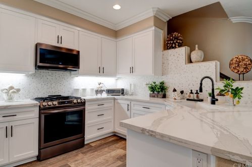 8245 Alpine Ct, Anaheim CA  92808-2318 exterior