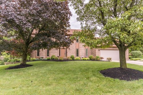 10134 Cliffwood Ct, Cincinnati, OH 45241-1085