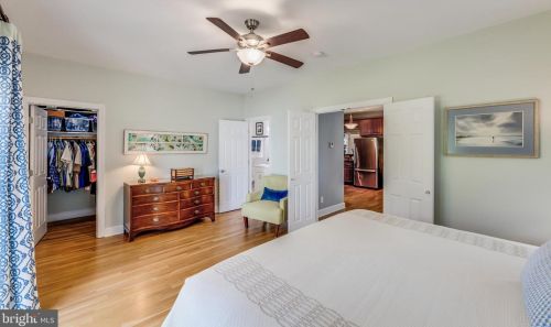 2009 Grace Church Rd, Silver Spring MD 20910-2116 exterior