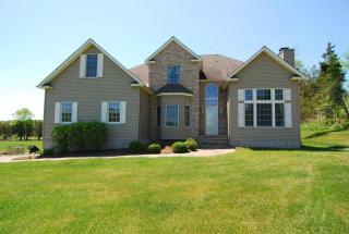 21 Cedar Ridge Rd, Lafayette, NJ 07848-2410