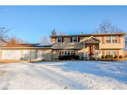 56 Lynette Pl, Decatur, IL 62526-1630