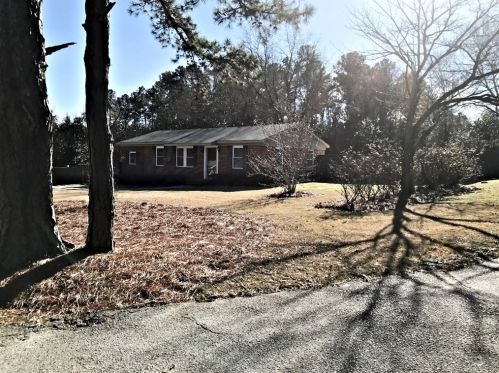 236 Edwards Dr, Evans, GA 30809-3030